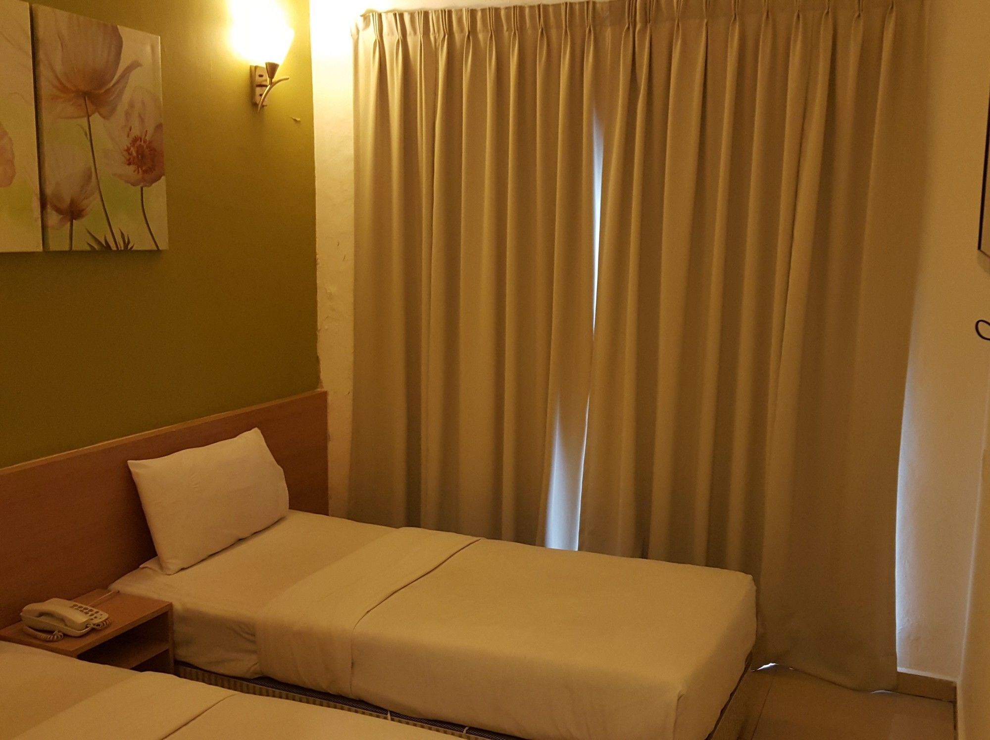 บินตัง การ์เดน โฮเต็ล Hotel กัวลาลัมเปอร์ ภายนอก รูปภาพ